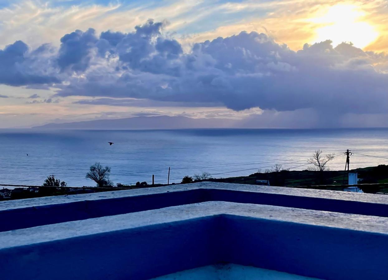הוילה Angra do Heroísmo Casa As Nove מראה חיצוני תמונה